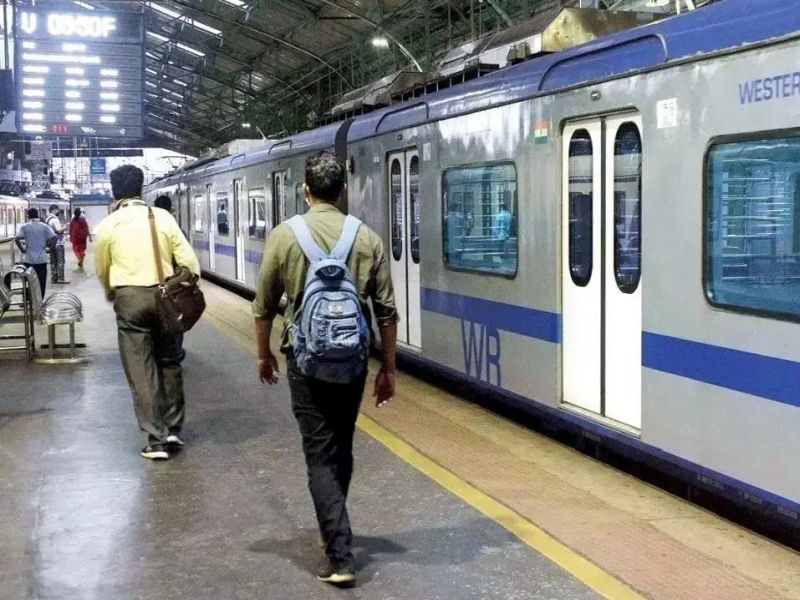 Western Railway's Diwali gift to passengers; 17 rounds of AC local will be increased from Monday | पश्चिम रेल्वेची प्रवाशांना दिवाळी भेट; सोमवारपासून एसी लोकलच्या १७ फेऱ्या वाढविणार 