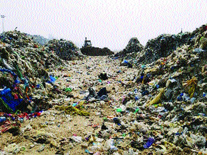 Beach cleaning campaign closed, 100 tons of garbage still seaside | बीच क्लीनिंग मोहीम बंद झाली, १०० टन कचरा अद्यापही समुद्रकिनारी
