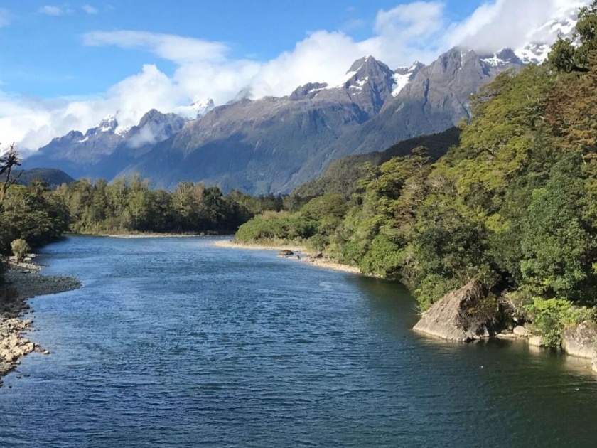 The need to adopt a national ideal river policy | जागतिक नदी दिवस : राष्ट्रीय आदर्श नदी धोरण अवलंबणे गरजेचे