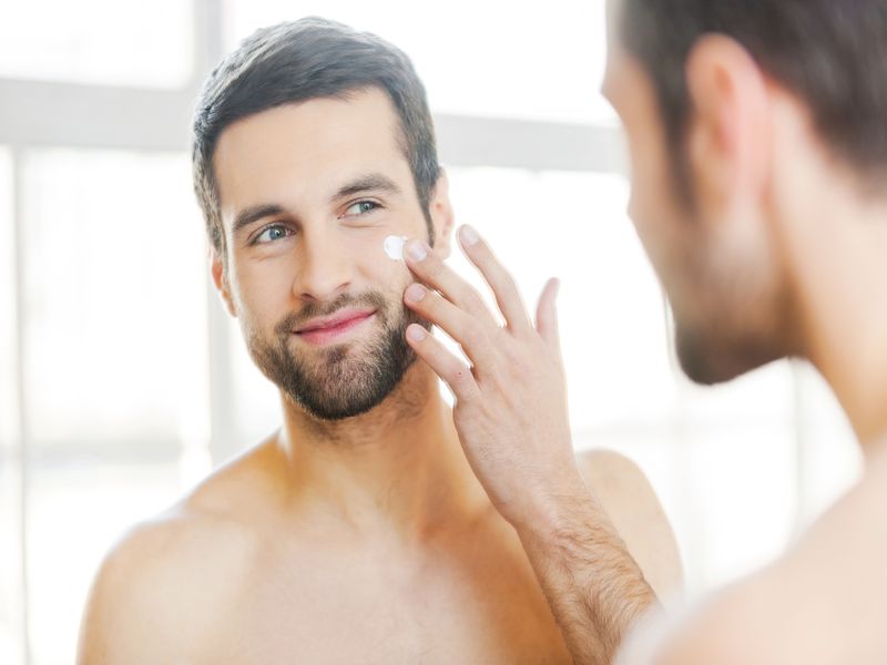 Men's Beauty Tips for glowing skin | Men's Beauty Tips:पुरुषांनाही हवीय चमकदार त्वचा?; या टीप्स नक्की वाचा