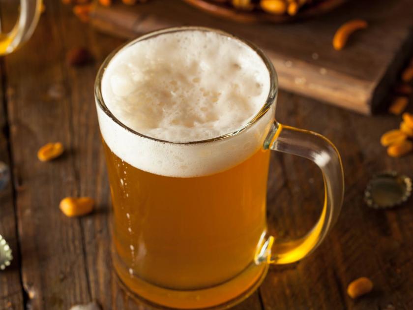 12 percent increase in beer sales in the state Revenue of 2 thousand 34 crores received from excise duty | राज्यात बिअर विक्रीत १२ टक्क्यांनी वाढ; उत्पादन शुल्कापोटी २ हजार ३४ कोटींचा महसूल प्राप्त