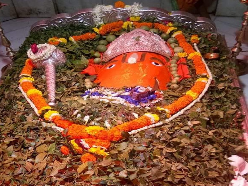 CoronaVirus : Hanuman Jayanti celebrations in Khultabad canceled, administration request not to crowd the devotees | CoronaVirus : खुलताबाद येथील हनुमान जयंतीचे कार्यक्रम रद्द,भाविकांनी गर्दी न करण्याचे प्रशासनाचे आवाहन