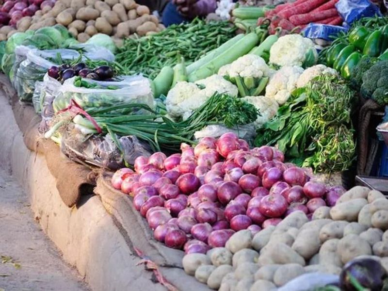 how to pick the freshest vegetables at the market | बाजारातून ताज्या भाज्या विकत घेण्यासाठी 'या' टिप्सचा वापर करा!