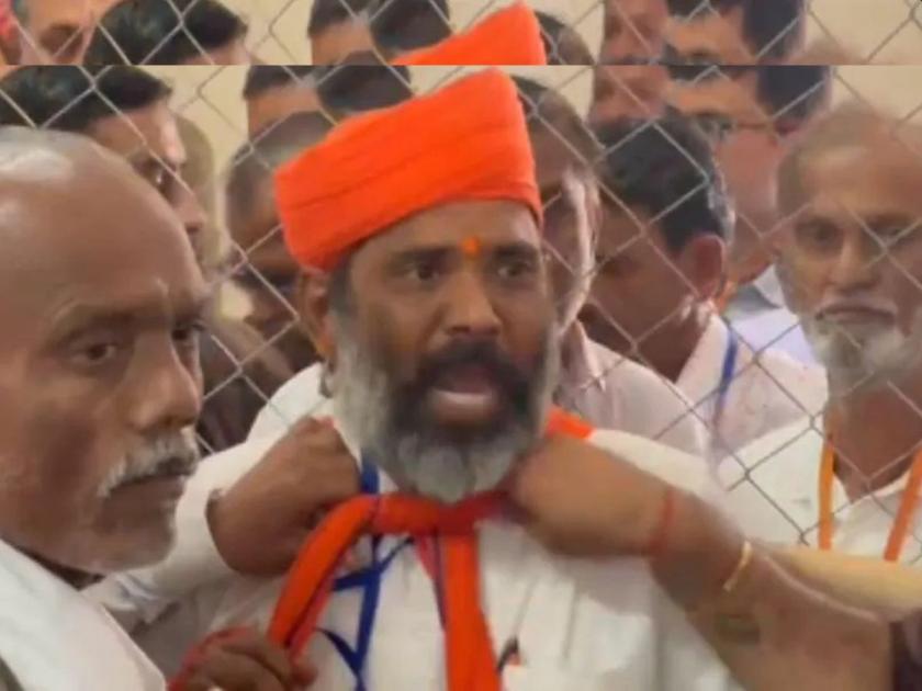 Gujarat Election Result 2022: Shocking! Congress candidate bharat Solanki commits suicide at Gandhidham polling station in Gujarat; Allegation Fraud in EVM | Gujarat Election Result 2022: धक्कादायक! गुजरातमध्ये काँग्रेसच्या उमेदवाराचा मतमोजणी केंद्रातच आत्महत्येचा प्रयत्न; भाजपावर गंभीर आरोप