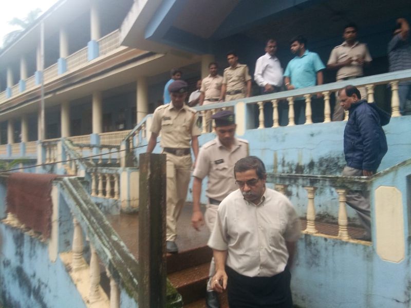Sexual assaults in Goa temple : Women commission demands for Establish Anti-sexual abuse committees | गोवा : मंदिरातील विनयभंग प्रकरणामुळे धार्मिकस्थळे महिला आयोगाच्या रडारवर