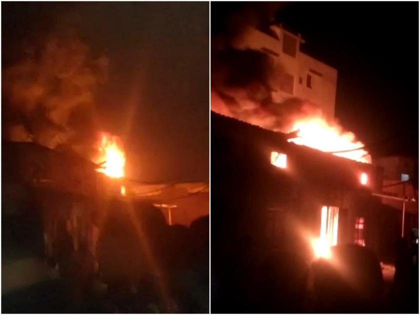 A huge fire broke out at a factory in the Narayan compound area bhiwandi city fire in control | भिवंडीत पुन्हा अग्नितांडव ; शहरातील नारायण कंपाऊंड परिसरात मोती कारखान्याला भीषण आग 