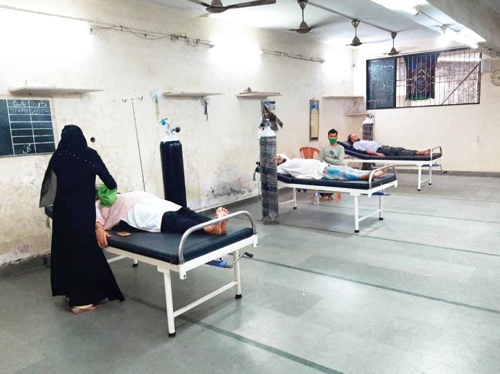 Oxygen Center is a lifeline for patients; Initiative of Mecca Masjid Trust in Bhiwandi | ऑक्सिजन सेंटर रुग्णांसाठी ठरतेय जीवनदान; भिवंडीतील मक्का मशीद ट्रस्टचा पुढाकार