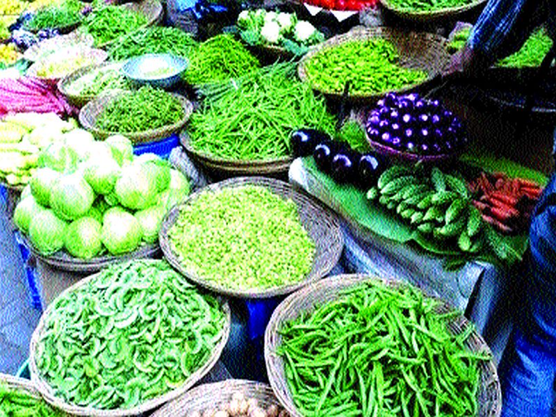 Inflation cuts to vegetables in Vasai | वसईत भाज्यांना महागाईची फोडणी