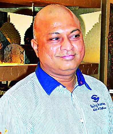 Consumer forum: Bailable Warrant issued against Avinash Bhute | ग्राहक मंच : अविनाश भुते यांच्याविरुद्ध जामीनपात्र वॉरन्ट जारी