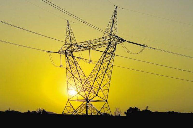 electricity customers have pending bill in akola | अकोल्यात पाच हजारांपेक्षा अधिक थकबाकीचे १७ हजार वीजग्राहक