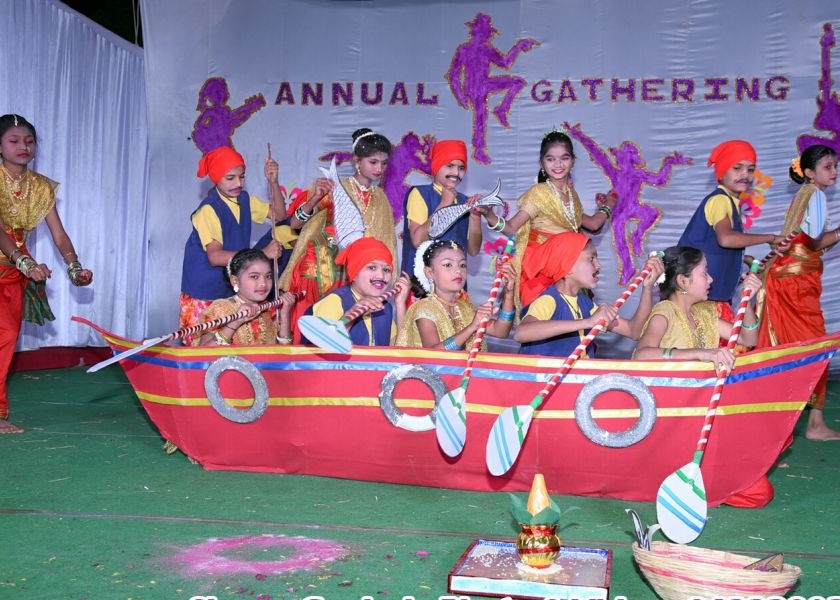 A colorful cultural program at Biyani Public School, Bhusawal | भुसावळ येथे बियाणी पब्लिक स्कूलमध्ये रंगारंग सांस्कृतिक कार्यक्रम