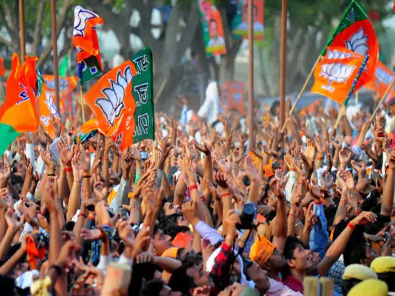 Ahead of assembly polls BJP becomes the number one advertiser on television | अब की बार जाहिरातबाजी जोरदार; टीव्ही जाहिरातींमध्ये भाजपा अव्वल