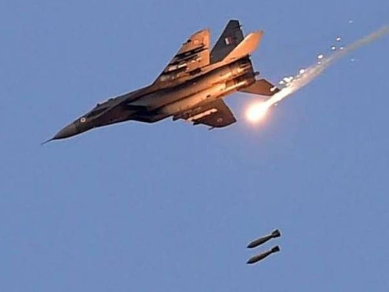 Indian Air Force signs deal worth around Rs 300 crore for buying more than 100 SPICE bombs from Israel | भारत 100 स्पाईस बॉम्ब खरेदी करणार, बालाकोट हल्ल्यात केला होता वापर