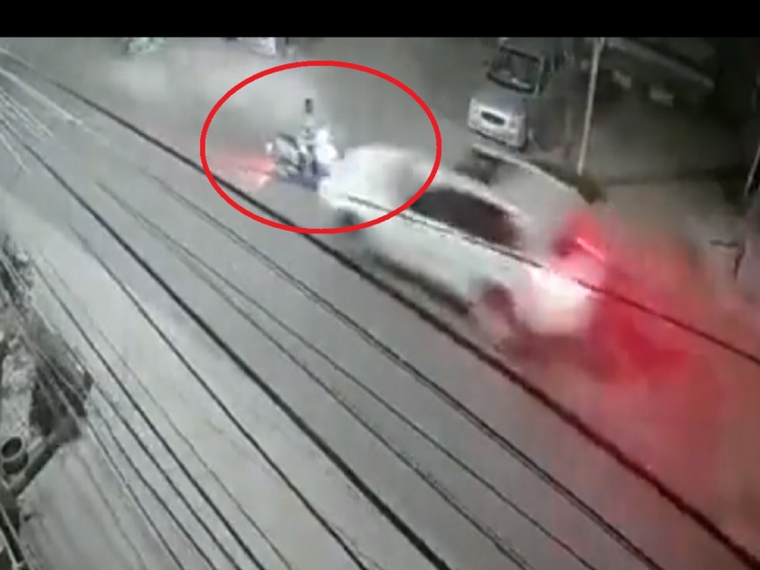 Video: Speeding BMW crushes man in hyderabad; female driver was drunk | Video: भरधाव BMW ने स्कुटी चालाकाला चिरडले; मद्यधुंद महिला चालक फरार...