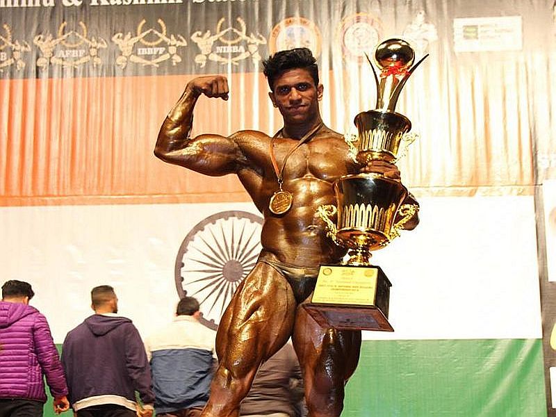 Raj Surve of Mumbai won the national junior mr. India bodybuilding competition | मुंबईच्या राज सुर्वेने पटकावला राष्ट्रीय ज्युनियर भारत श्री किताब