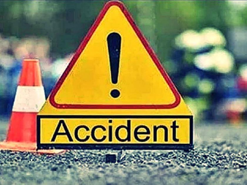 father and son killed on the spot as Bolero pickup crash on to a bridge in nagpur hyderabad national highway | भरधाव बोलेरो पुलाच्या कठड्यावर आदळली, पिता-पुत्र जागीच ठार