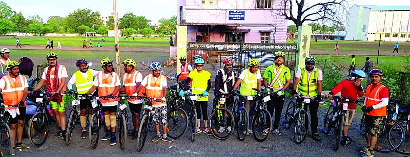 Spontaneous response to 100 kilometer bravet cycle competition! | १०० किलोमिटर ब्रेवेट सायकल स्पर्धेला उत्स्फूर्त प्रतिसाद!