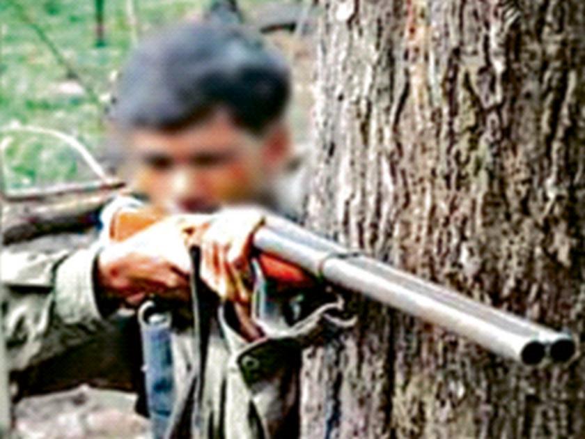 Six Maoists killed in clashes with police in Andhra Pradesh | आंध्र प्रदेशमध्ये पोलिसांशी चकमकीत सहा माओवादी ठार