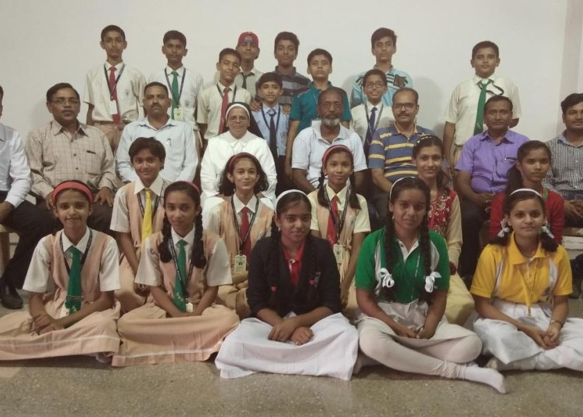 Intelligence Competition at St. Aloysis School, Bhusaval | भुसावळ येथे सेंट अलॉयसीस शाळेत बुुद्धिबळ स्पर्धा