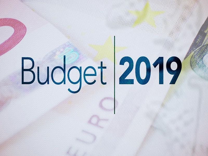 Union Budget 2019: Only Confusion Stumble Report | Union Budget 2019: केवळ भ्रमांचे भोपळे फोडणारी आकडेवारी
