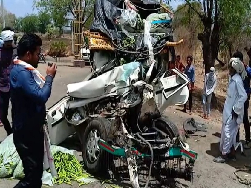 two dead in accident near khalegaon shivar buldhana | खळेगाव शिवारात भीषण अपघात, दोघांचा मृत्यू