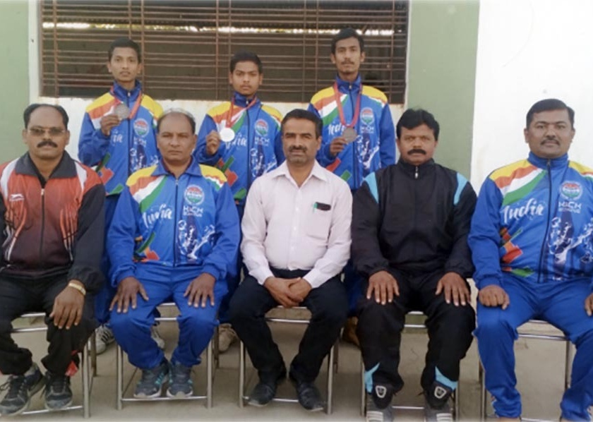 The success of the Rajiv Gandhi Sainik School of Buldhana in the National Kick Boxing Tournament | दिल्ली येथे झालेल्या राष्ट्रीय  किक बॉक्सींग स्पर्धेत  बुलडाण्याच्या राजीव गांधी सैनिकी शाळेचे यश
