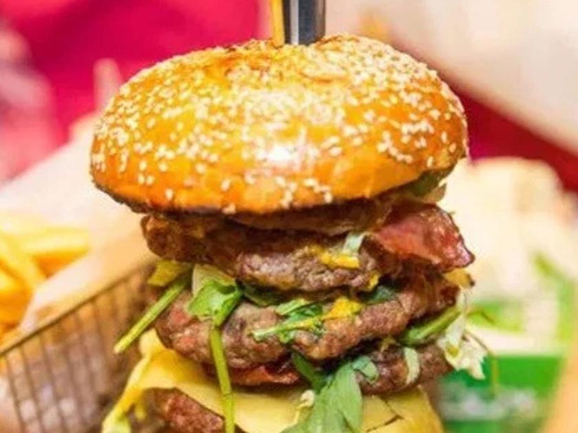 The world's most expensive burger; The price is only 63 thousand rupees | जगातील सर्वात महाग बर्गर; किंमत आहे केवळ 63 हजार रुपये 
