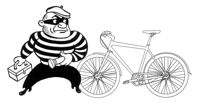 Both of the racket barged into the cycle theft | विधी संघर्षित बालकांकडून 7 सायकल जप्त