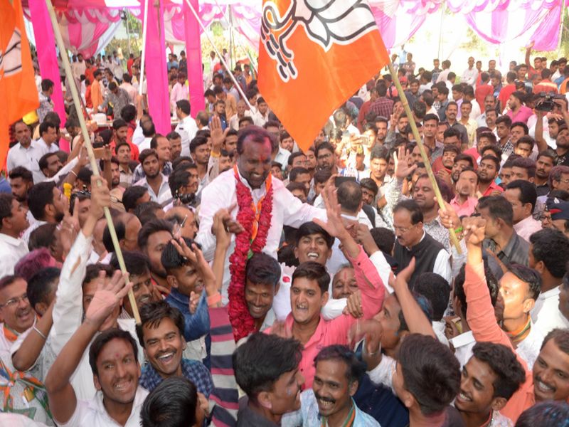 BJP made changes in Municipal Corporation | भाजपने घडवला महापालिकेत बदल
