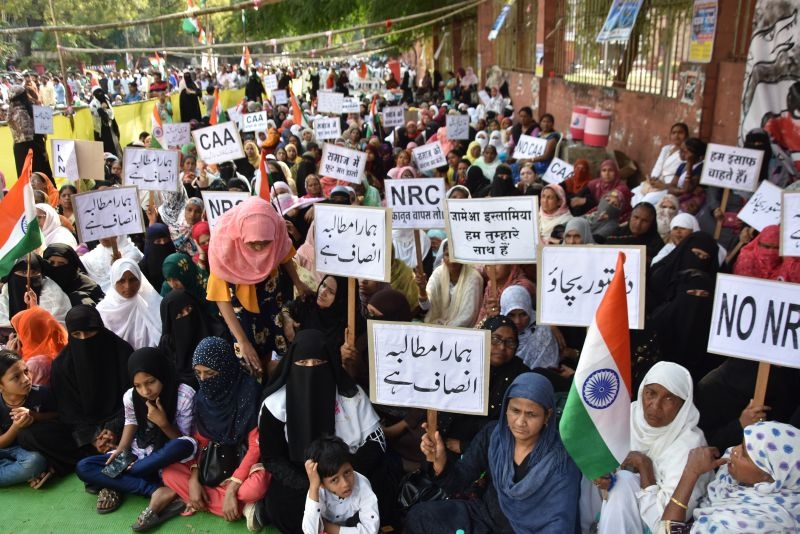 Comprehensive response to Bharat Bandha against CAA-NRC in Nagpur | सीएए-एनआरसी विरोधात भारत बंदला नागपुरात संमिश्र प्रतिसाद
