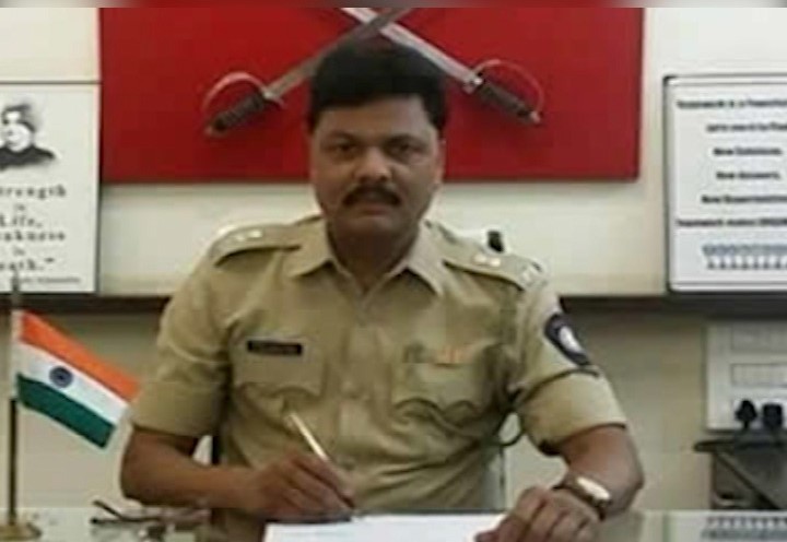 RTO officer Bajrang Kharmate interrogated for 8 hours | आरटीओ अधिकारी बजरंग खरमाटेंची ८ तास चौकशी