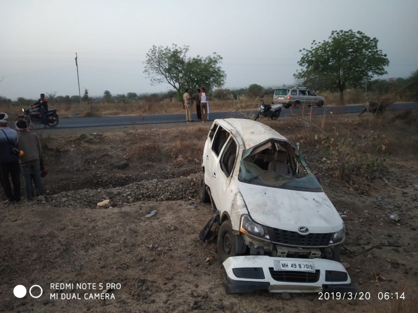Four killed in car accident in washim district | कार अपघातात एकाच कुटुंबातील चार जण ठार !