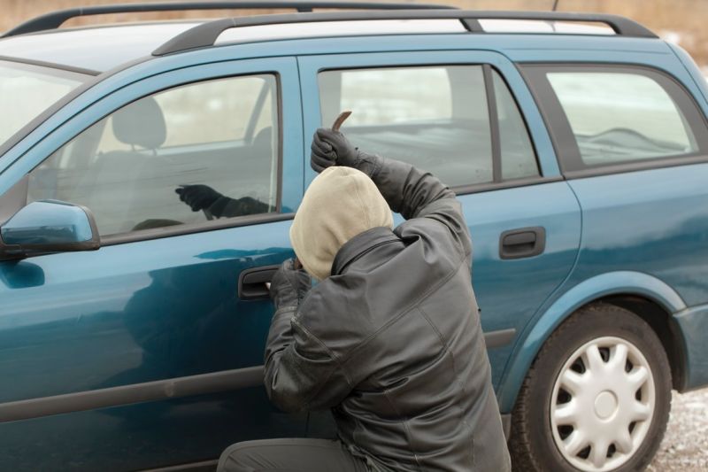Daily stolen 9 vehicles | दररोज चोरीला जातात ९ वाहने