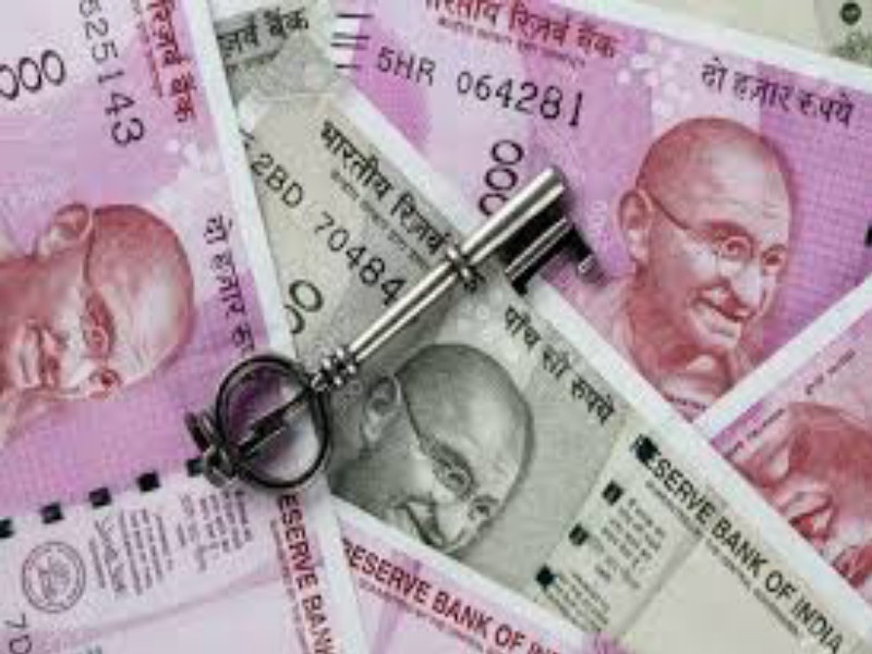 Cash worth Rs 62 crore seized in Income Tax raid |  प्राप्तिकर विभागाच्या धाडीत ६२ कोटी रुपयांची रोख जप्त