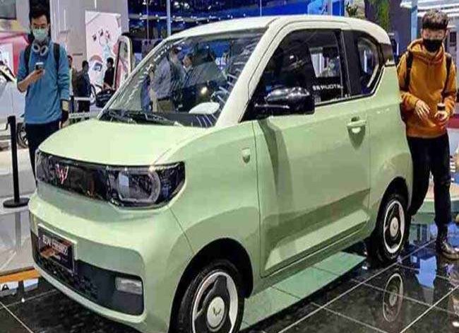 Cheapest Car In India : The world's cheapest car, Nano EV Electric has hit the market by china | Cheapest Car In India : जगातील सर्वात स्वस्त कार, इलेक्ट्रीक नॅनो ईव्ही बाजारात आली हो...