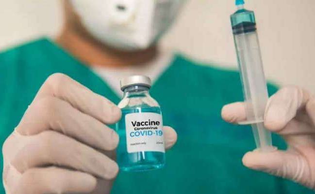 10% chance of wasting vaccine | १० टक्के लसी वाया जाण्याची शक्यता