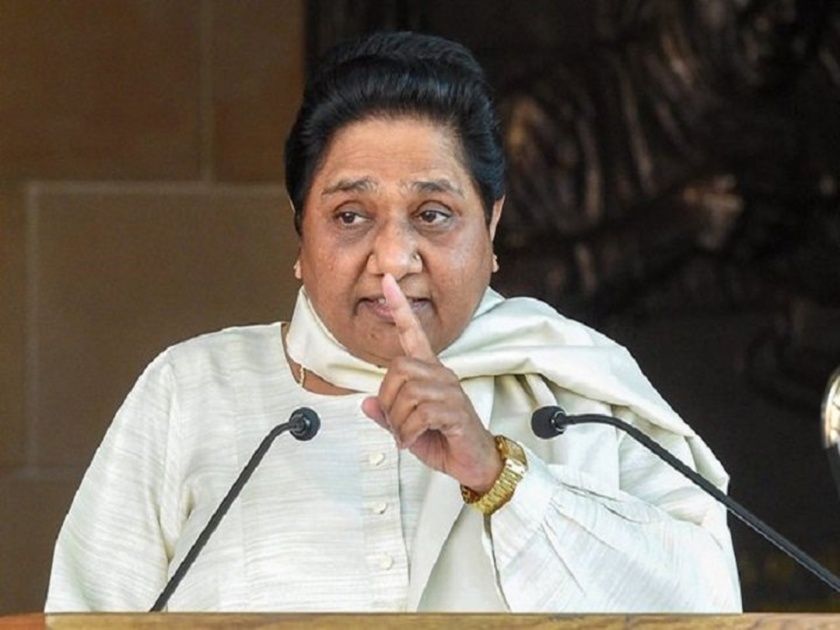 LOk Sabha Election 2019 mayawati angry over samajwadi party worker during rally | समाजवादी पक्षाच्या कार्यकर्त्यांना मायावतींकडून कानपिचक्या