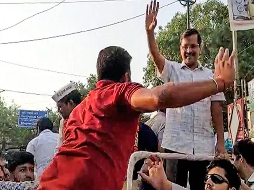 Lok Sabha Election 2019 suresh the man who slapped delhi cm arvind kejriwal i regret | केजरीवाल यांच्यावरील हल्ल्याच्या घटनेत 'ट्विस्ट'; हल्लेखोर तरुणाचा 'युटर्न'