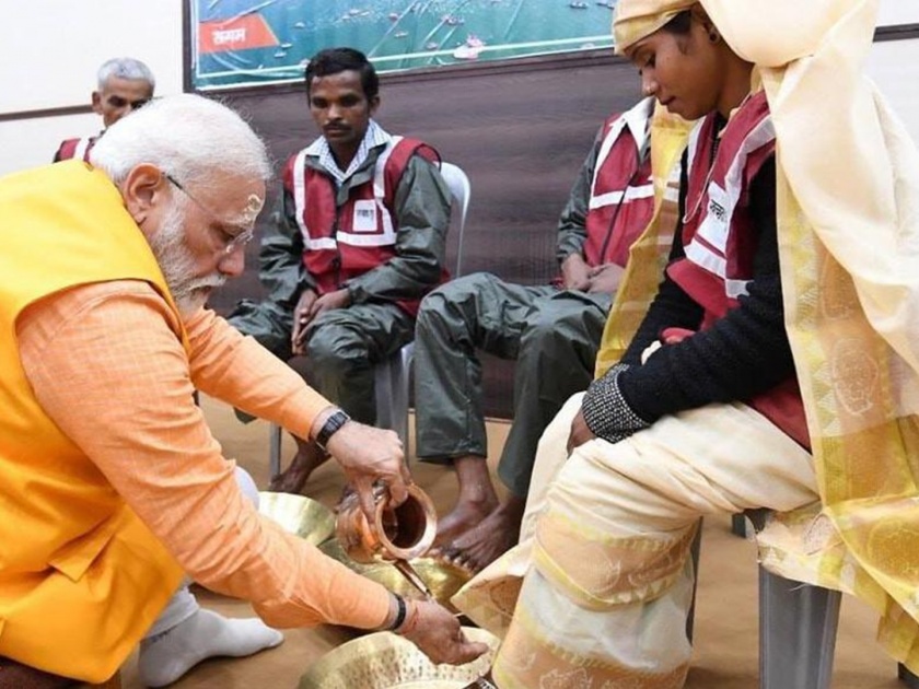 Lok Sabha Election 2019 Modi washing sanitation workers’ feet but they not getting proper return of work | पंतप्रधानांनी पाय धुतल्याची लाज वाटते; 'त्या' सफाई कामगारांचे मत