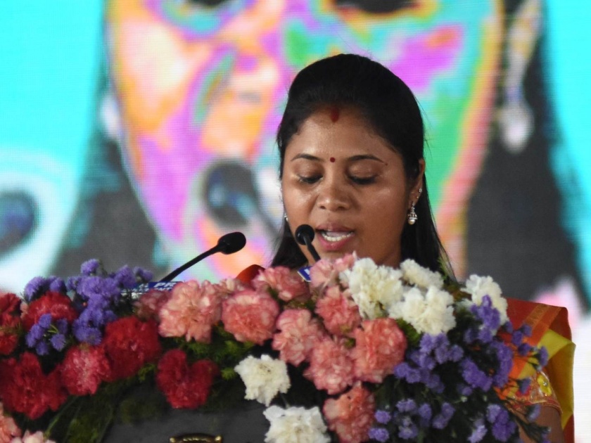 In Andhra Pradesh, the Dalit women became the new Home Minister | आंध्रप्रदेशात गृहमंत्रीपदी दलित महिला विराजमान
