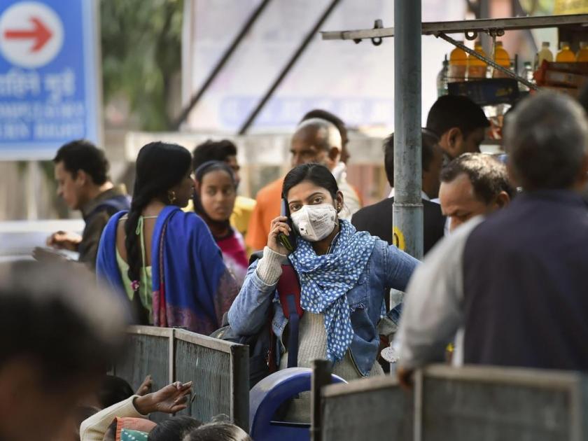 Carefree Mumbaikars still do not understand the importance of masks | बेफिकीर मुंबईकरांना मास्कचे महत्त्व अजून कळेना