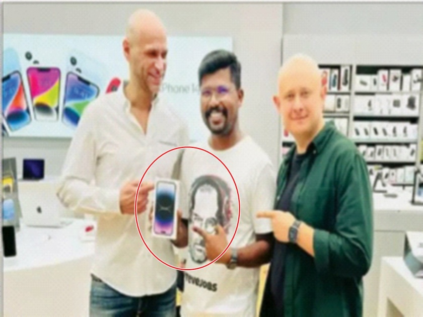 Directly from Kerala to Dubai to buy an iPhone craze! | आयफोनच याड लागलं; मोबाईल खरेदीसाठी केरळहून थेट दुबईत!