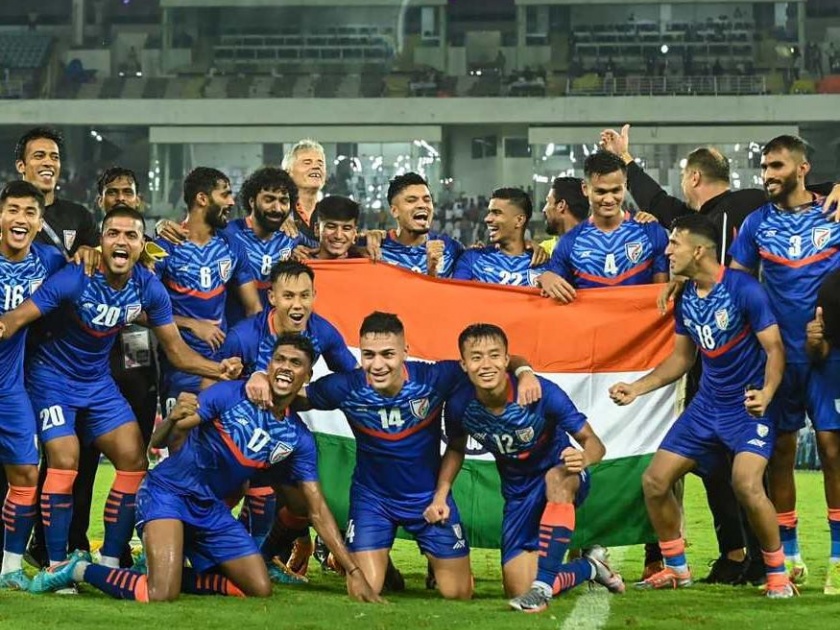 Send Indian football team to Asiad, requests PM | आशियाडमध्ये भारताचा फुटबॉल संघ पाठवा, पंतप्रधानांना विनंती