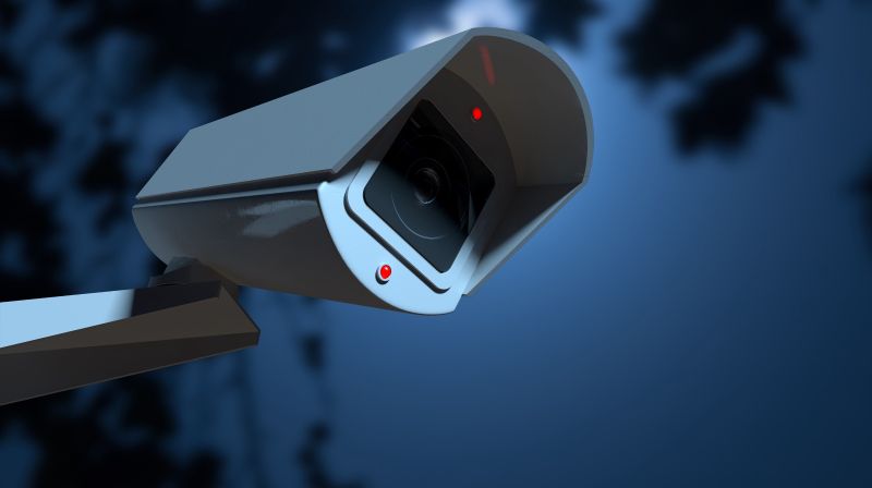 CCTV cameras keep an eye on court premises | बुलडाणा जिल्हा न्यायालय परीसरावर सीसी कॅमेऱ्यांची ‘नजर’