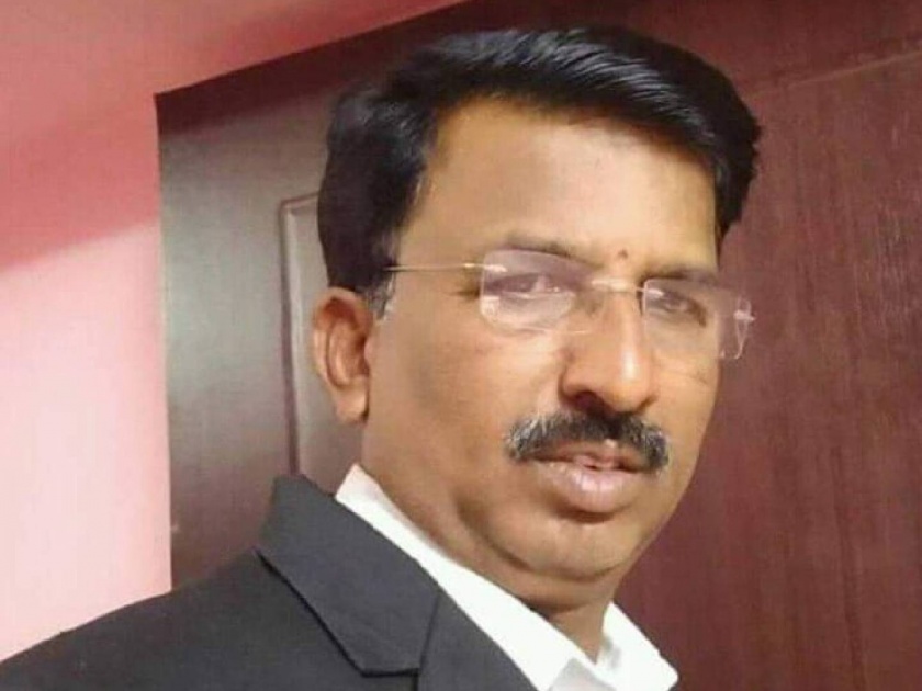 Principal of Shivaji High School in Janphal committed suicide in his office | जानेफळ येथील शिवाजी हायस्कूलच्या मुख्याध्यापकाची कार्यालयातच आत्महत्या