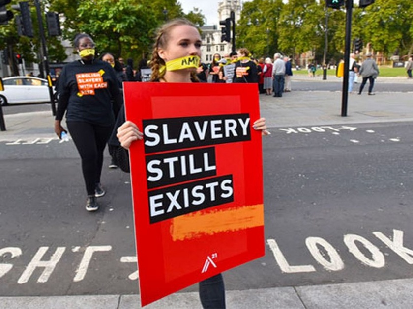 Modern slavery! Around 29 million women and girls victims: UN report | आधुनिक गुलामगिरी! जगातील 29 दशलक्ष महिला पडल्या बळी