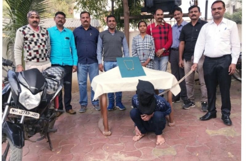 Inter-state Chainsnacher arrested in Nagpur | नागपुरात आंतरराज्यीय चेनस्नॅचर जेरबंद