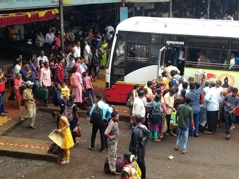 coronavirus: MNS demands release of buses, special trains for those going to Konkan during Ganeshotsav | coronavirus: "गणेशोत्सवात कोकणात जाणाऱ्यांसाठी बस, विशेष रेल्वे सोडा" मनसेची मागणी