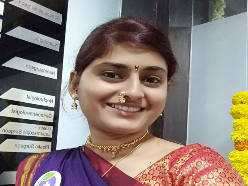 Chalisgaon girl dies in neck and dies in Pune | चाळीसगावच्या तरुणीचा पतंगाच्या मांजाने गळा चिरुन पुण्यात मृत्यू