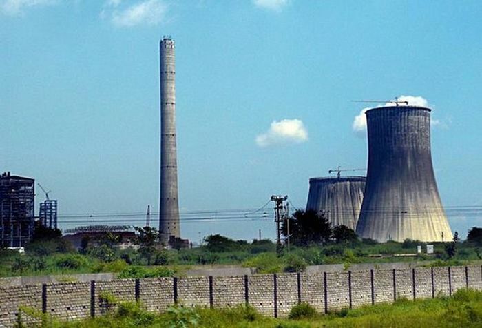 Chandrapur Thermal Power Station grabbed 10 years electricity duty | चंद्रपूर वीज केंद्राने १० वर्षांचे वीज शुल्क हडपले